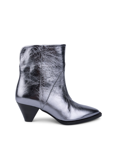 Kaia boots