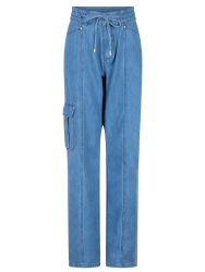 Blustery jeans