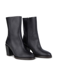 D6Ava ankle boots