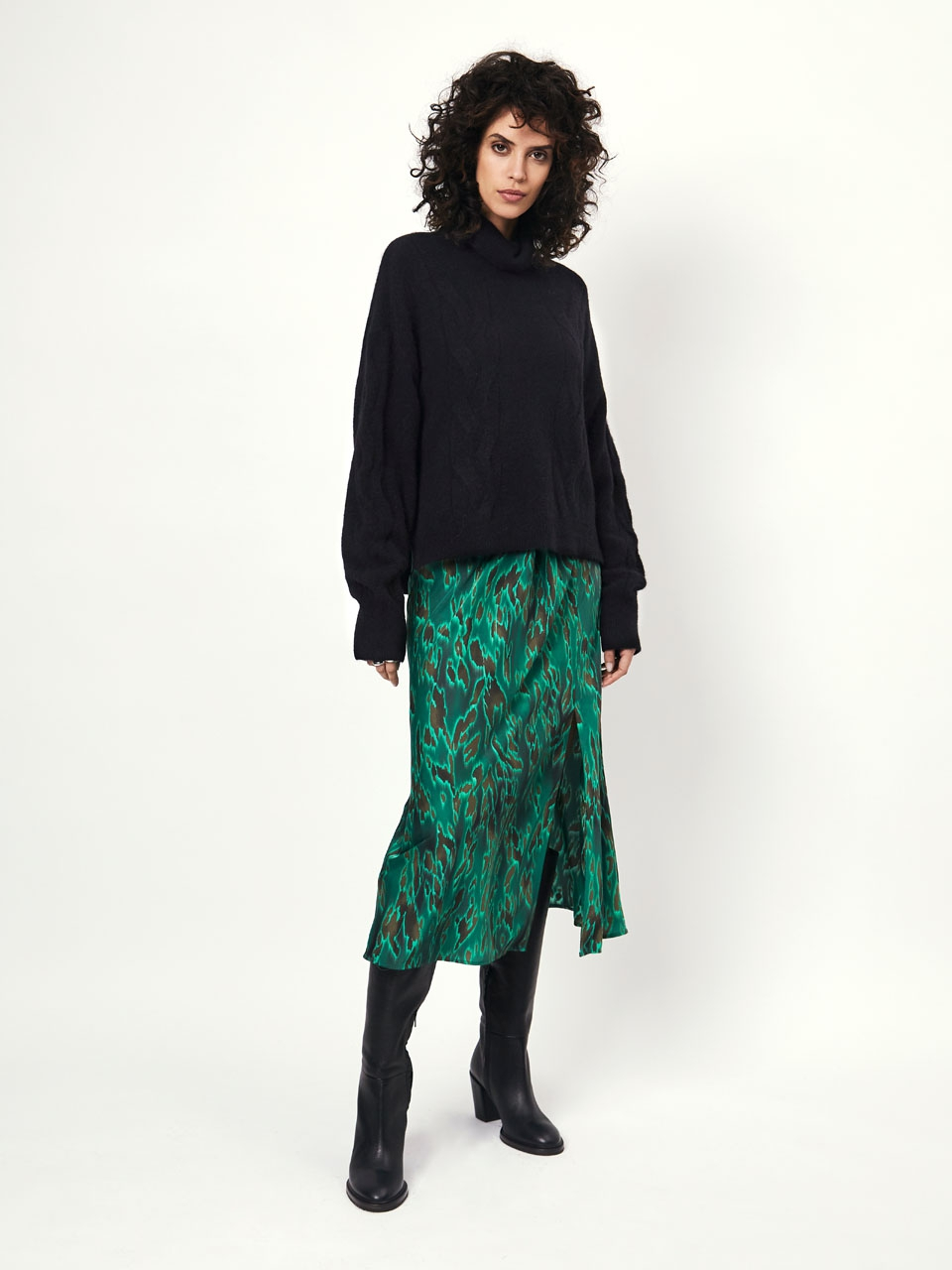 Tokyo sweater