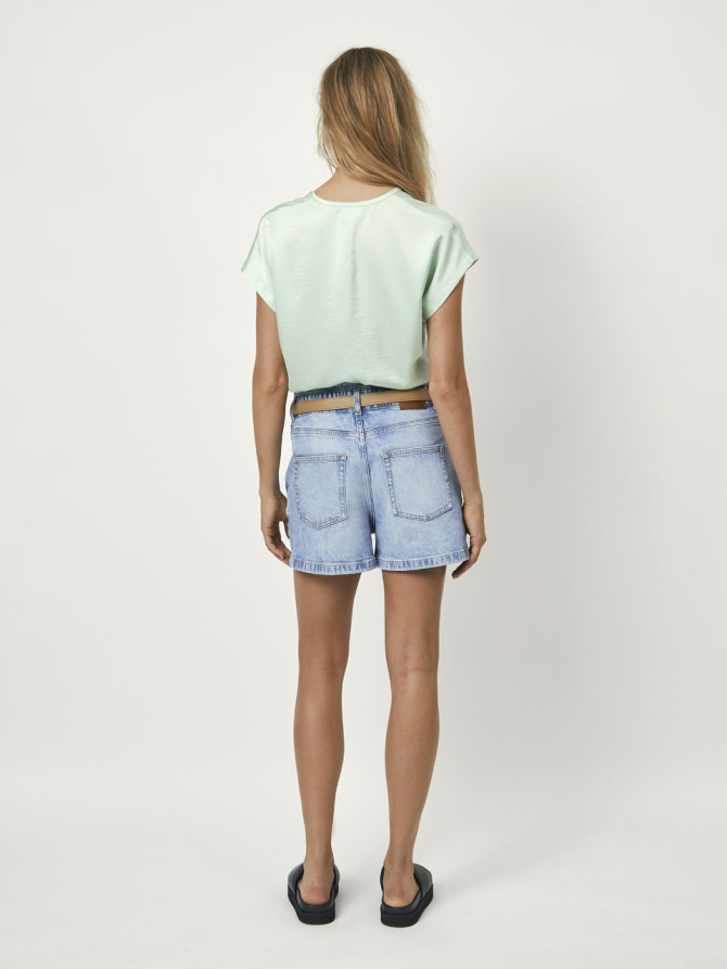 additional product photo
